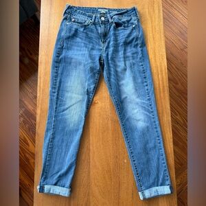 Levi's Women's Cropped Blue Jeans